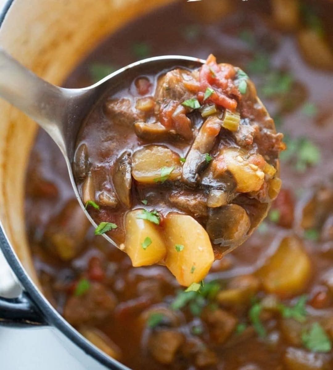 Keto Beeg Vegetable Soup