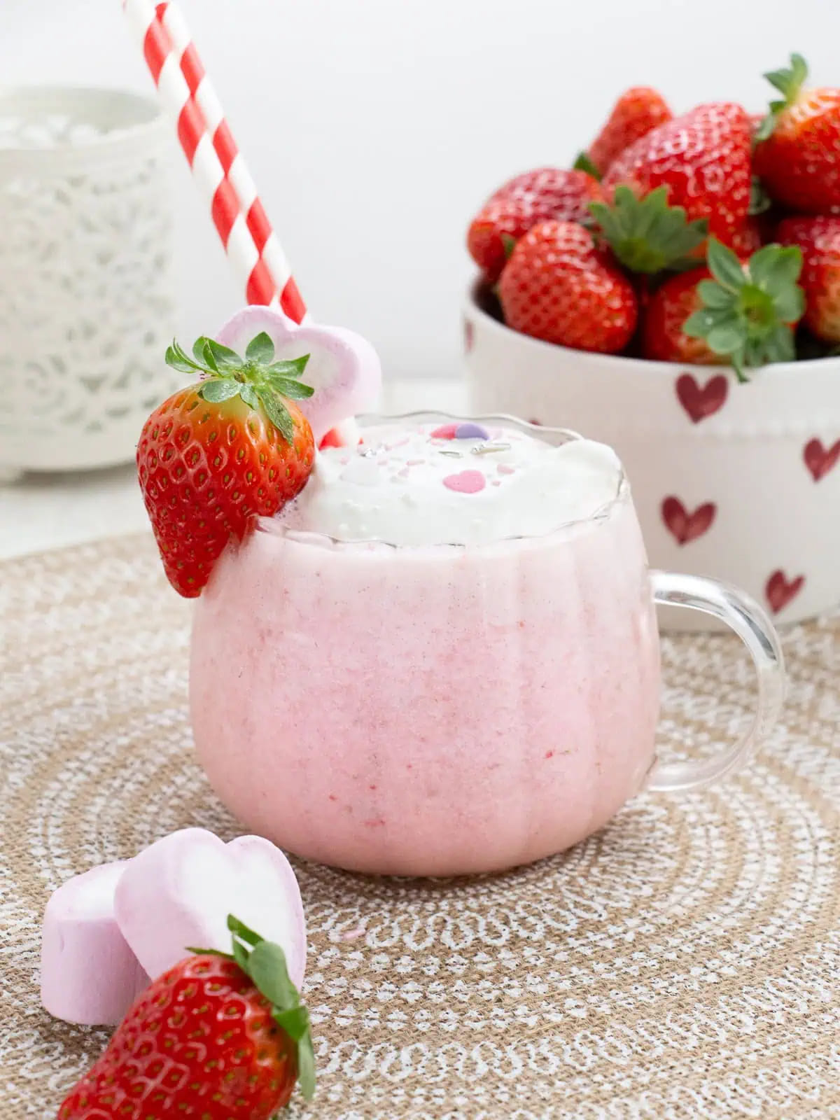 Keto Strawberry Coconut Smoothie