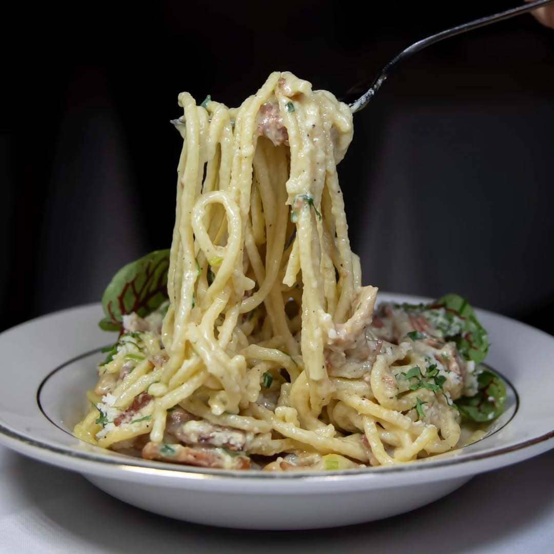 Keto pasta carbonara